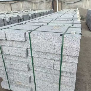 海南 白麻花岗岩路沿石，弧形路沿石，道牙石，马路牙子，界石，路缘石，平沿石，直岩石，平缘石等