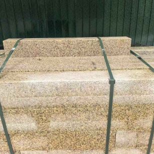 海南 黄金麻花岗岩石材机切面栏杆料半成品