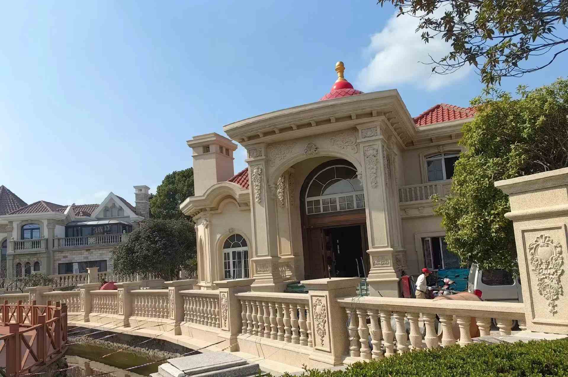 海南 黄金麻花岗岩欧式别墅