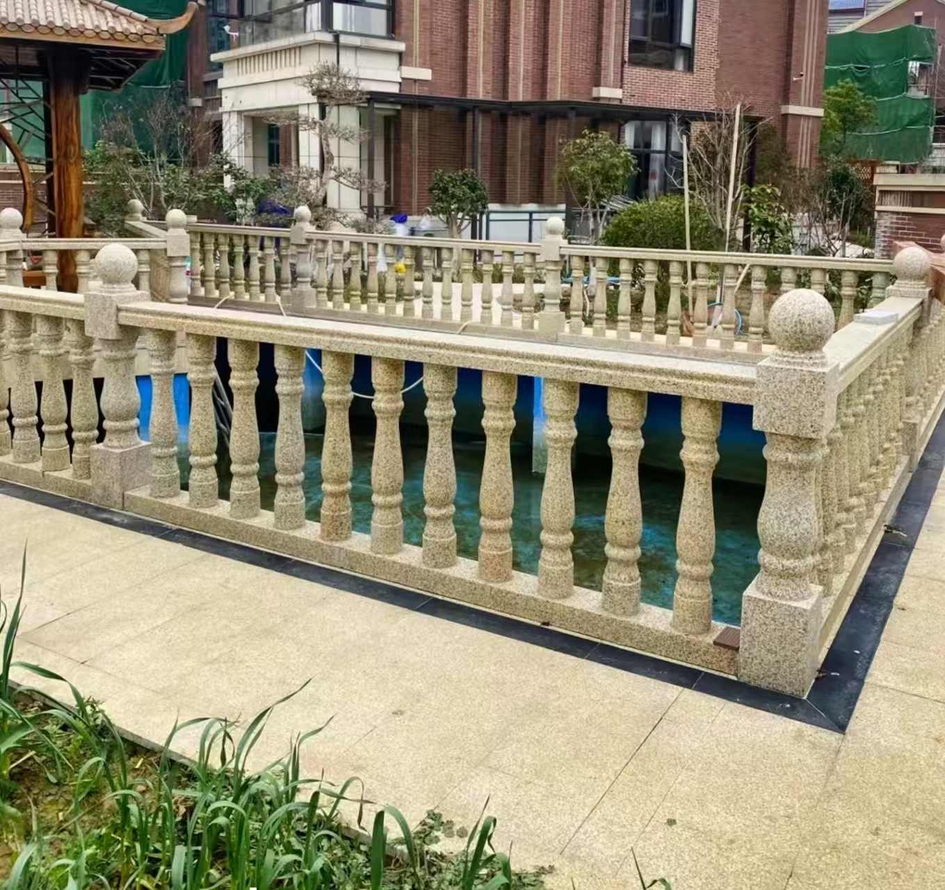 海南黄金麻花岗岩石材栏杆，扶手，将军柱，花瓶柱