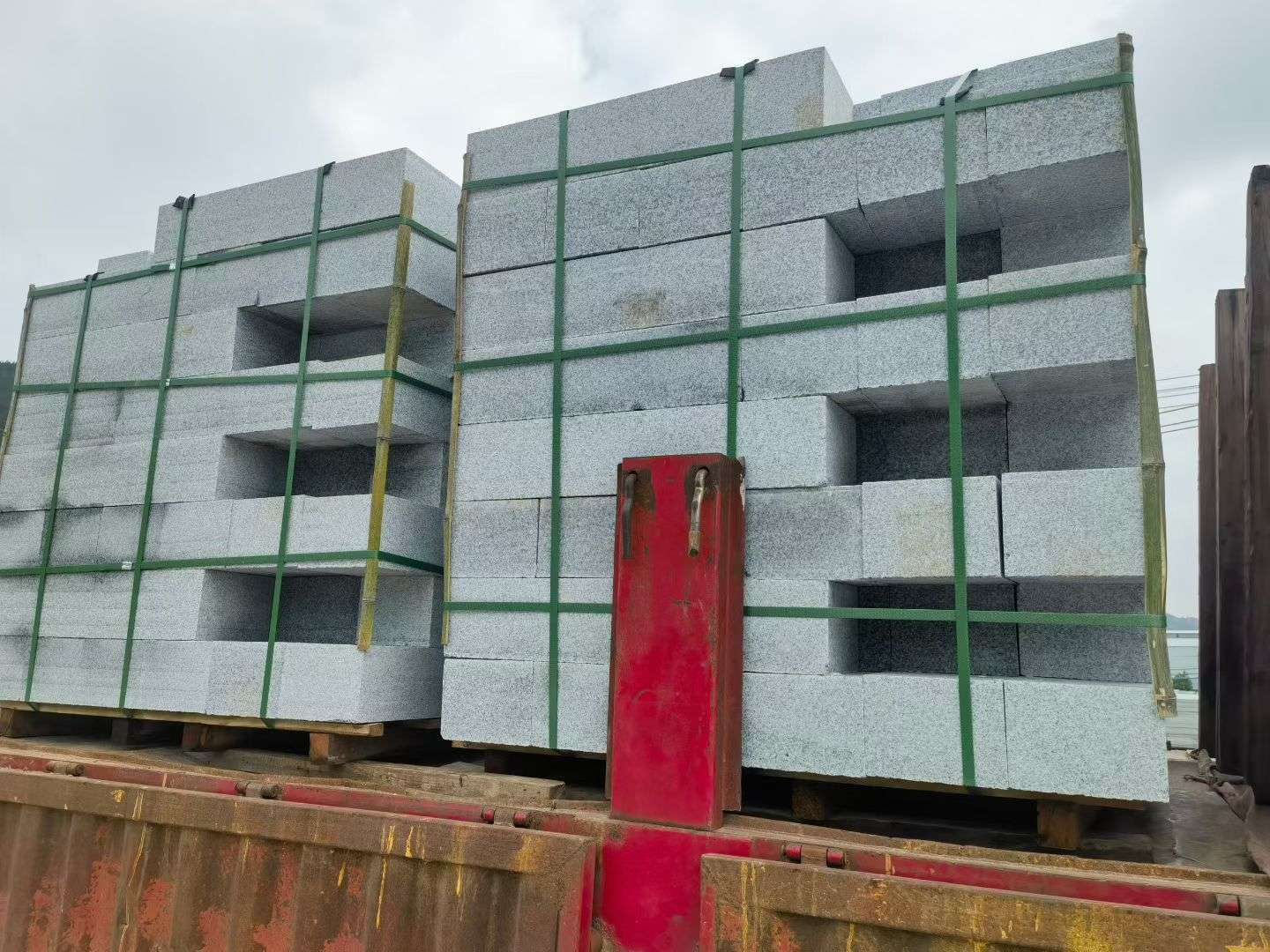 海南 芝麻白花岗岩路沿石，平石，路侧石，马路牙子，路缘石，立缘石，平缘石等