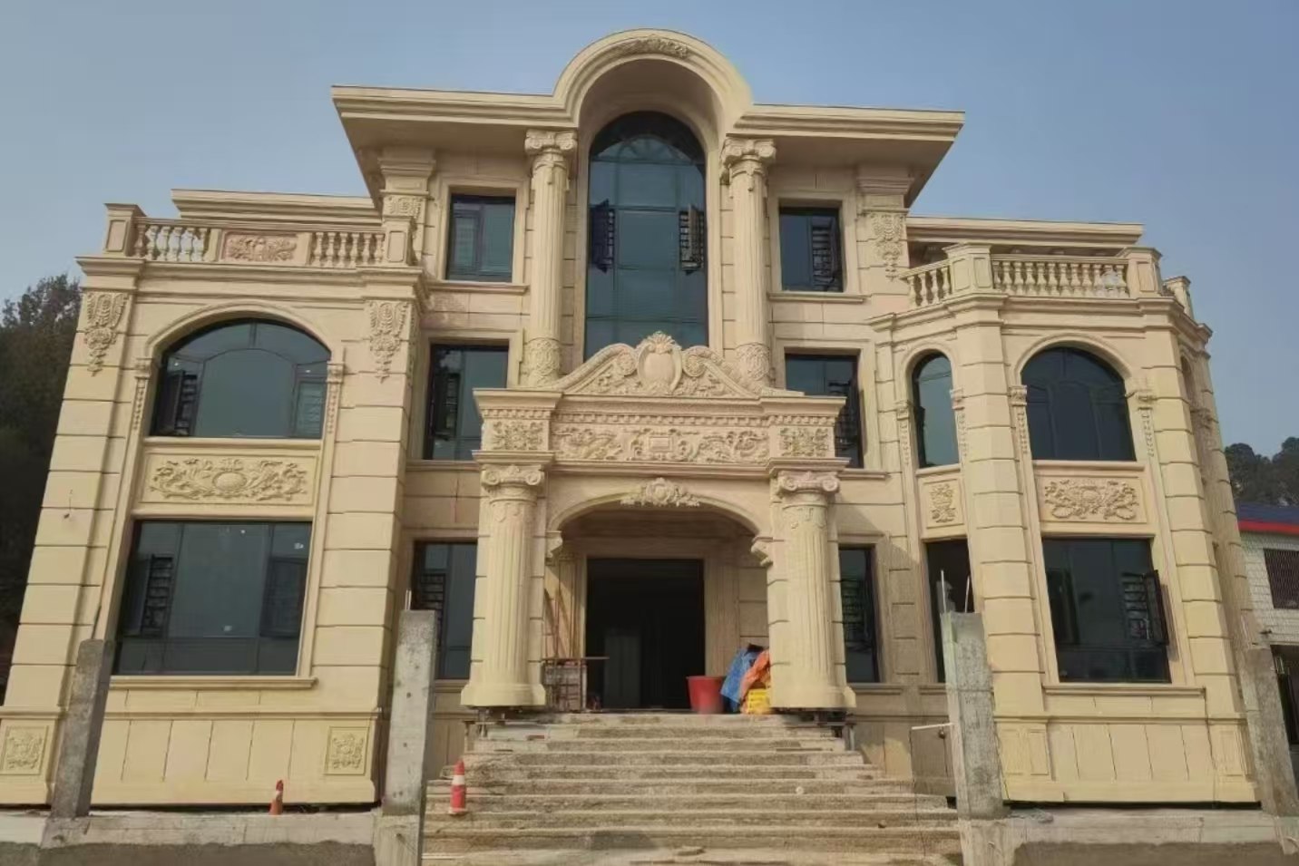 海南 黄金麻花岗岩别墅外墙干挂