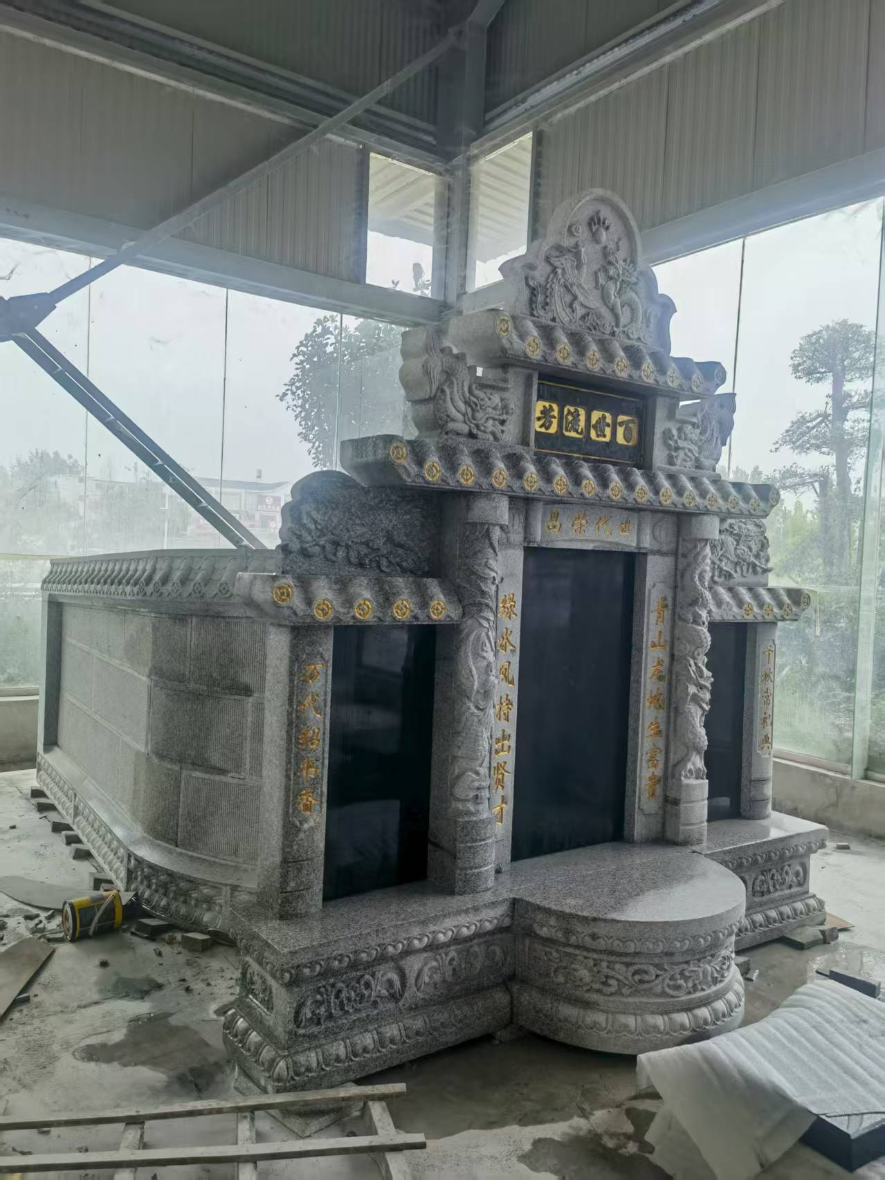 海南 芝麻白墓碑效果展示图