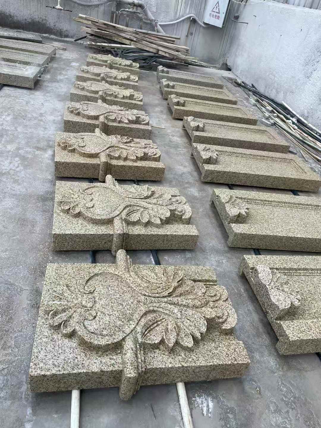 海南 黄金麻花岗岩别墅外墙雕刻板