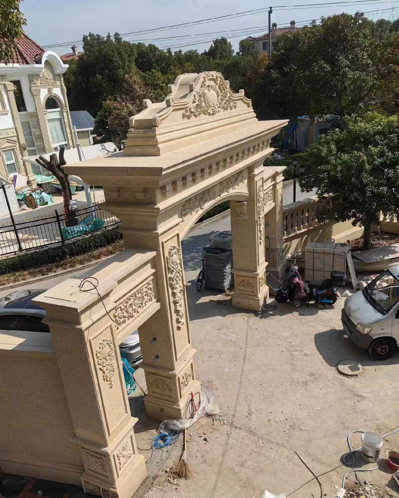 海南 黄金麻荔枝面花岗岩别墅门楼